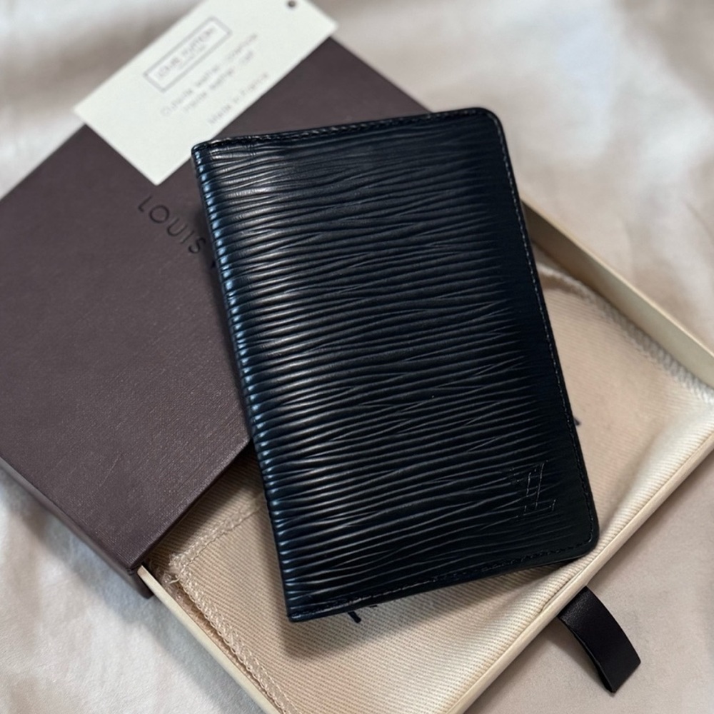 Louis Vuitton Black Epi Pocket Organizer with Box & Dust Bag